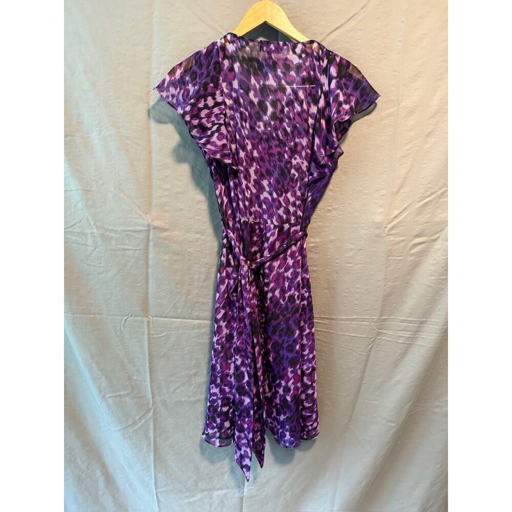MSK Petite Dress Womens 10P Purple Black Animal Print Ruffle V-Neck Belted Knee - Picture 3 of 5